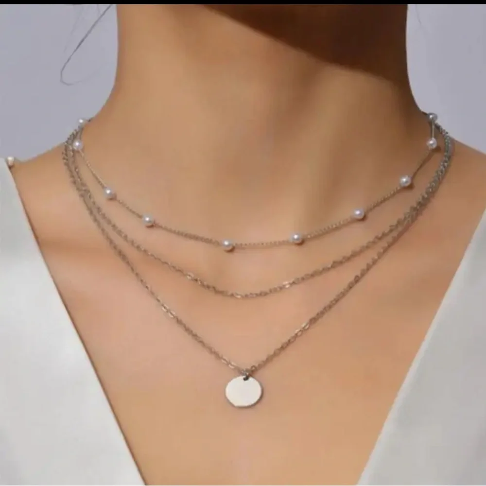 Silver Multilayered Pearl Circle Necklace